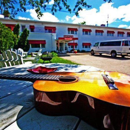 Holiday Music Motel Sturgeon Bay Eksteriør bilde